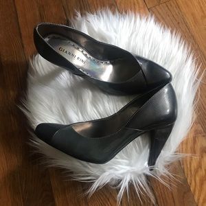 Gianni Bini Pumps